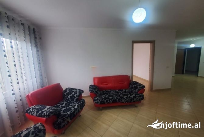 Shtepi ne shitje 1+1 ne Tirane - 92,000 Euro