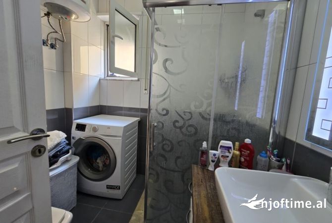Shtepi me qera 1+1 ne Tirane - 500 Euro