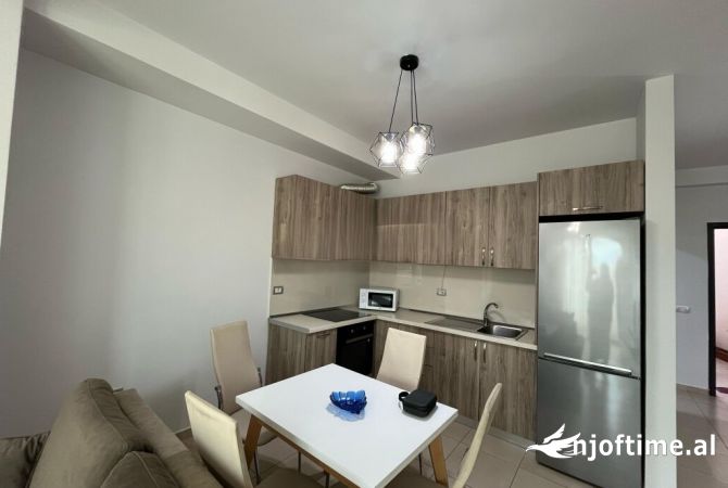 Shtepi me qera 1+1 ne Tirane - 550 Euro