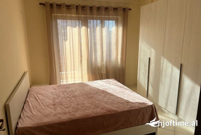 Shtepi me qera 2+1 ne Tirane - 450 Euro