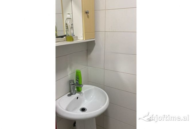 Shtepi ne shitje 1+1 ne Tirane - 82,500 Euro