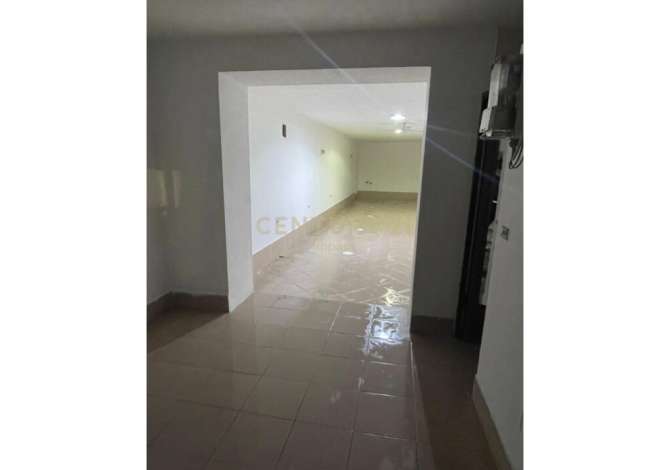 Ambient biznesi me qera 1+1 ne Tirane - 700 Euro