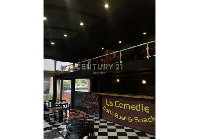 Ambient biznesi me qera 2+1 ne Tirane - 1,600 Euro