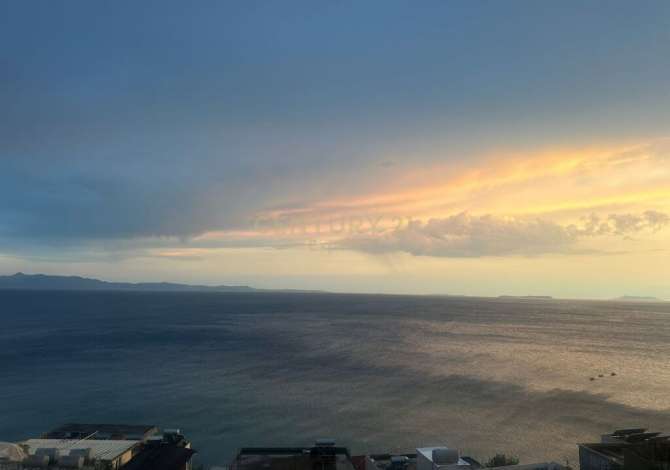 Shtepi ne shitje 7+1 ne Vlore - 3,700,000 Euro