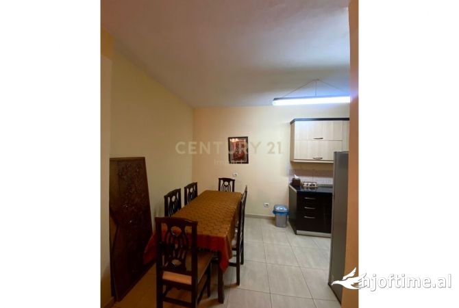 Shtepi ne shitje 2+1 ne Tirane - 105,000 Euro