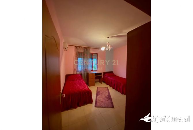Shtepi ne shitje 2+1 ne Tirane - 105,000 Euro