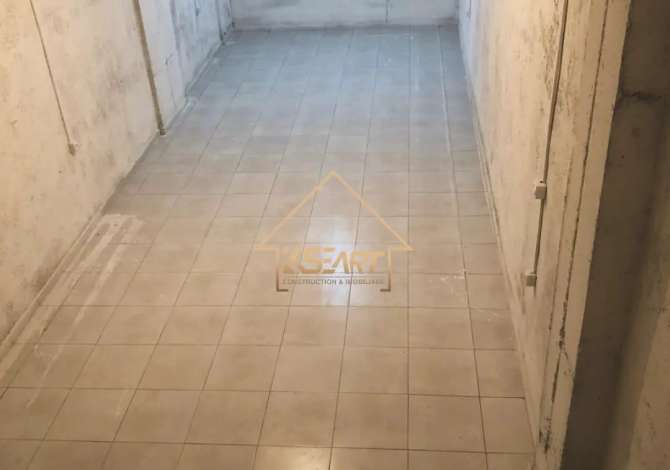 Business Property in Sale 4+1 in Vlora - 150,000 Euro