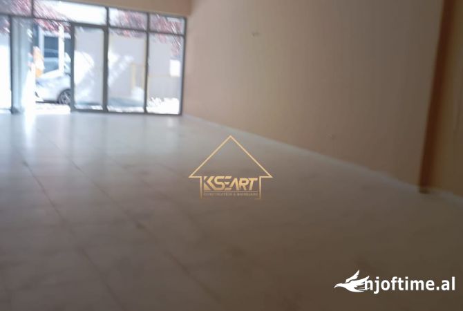 Ambient biznesi ne shitje 1+1 ne Vlore - 2,000 Euro