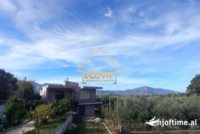 Shtepi ne shitje Shtepi Private ne Vlore, 2+1, Mobilimi E mobiluar, Pagesa 200,000  Euro.