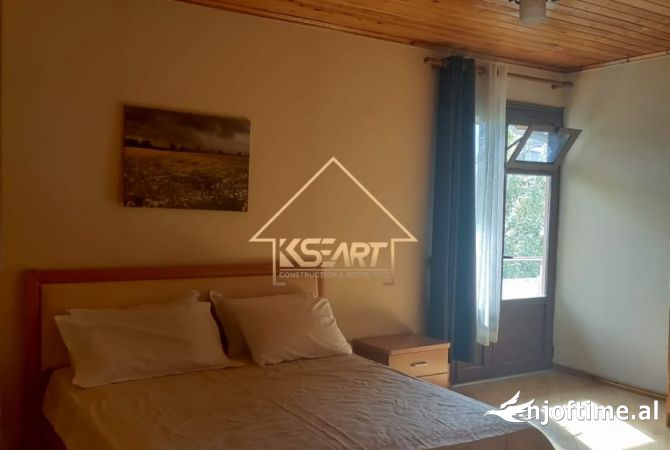 Shtepi ne shitje Shtepi Private ne Vlore, 3+1, Mobilimi E mobiluar, Pagesa 650,000  Euro.