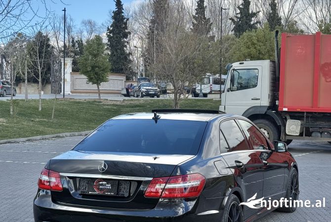 Makina ne shitje  ne Durres - 10,900 Euro
