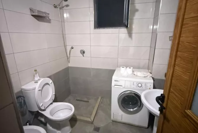 Shtepi me qera 3+1 ne Tirane - 400 Euro