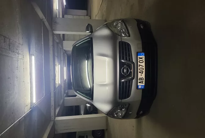 Makina ne shitje  ne Tirane - 6,700 Euro