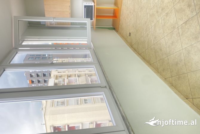 Shtepi me qera Apartament ne Tirane, 1+1, Mobilimi E mobiluar, Pagesa 55,000  Leke.