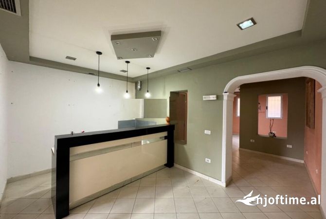 Shtepi ne shitje 1+1 ne Tirane - 80,000 Euro