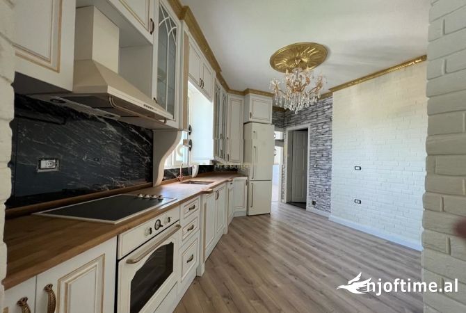 Shtepi ne shitje 3+1 ne Tirane - 160,000 Euro