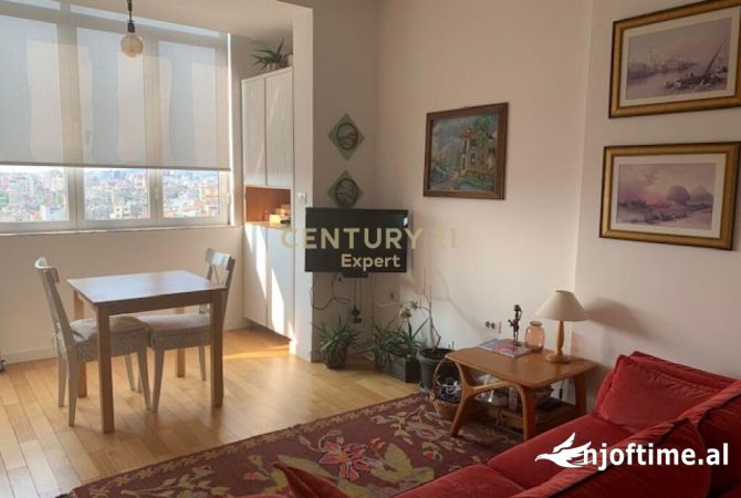 Shtepi me qera Garsoniere ne Tirane - 400 Euro