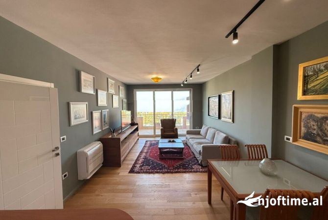 Shtepi me qera 2+1 ne Tirane - 1,500 Euro