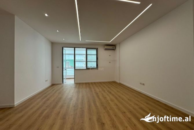 Shtepi ne shitje 2+1 ne Tirane - 170,000 Euro