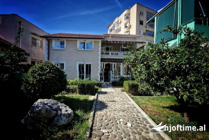 Shtepi ne shitje 3+1 ne Tirane - 360,000 Euro