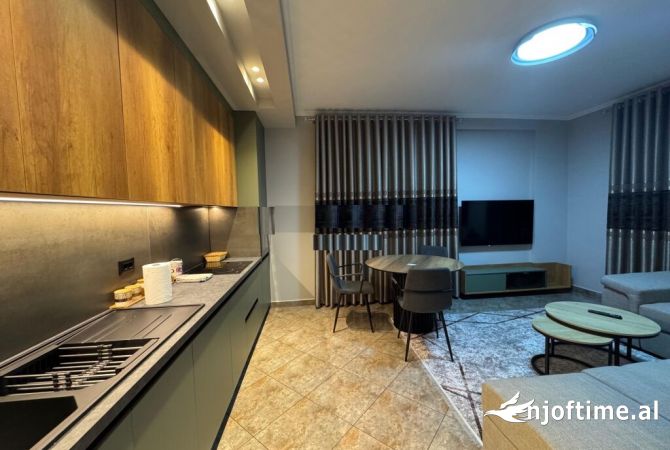 Shtepi me qera 2+1 ne Tirane - 600 Euro