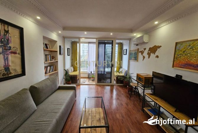 Shtepi me qera 1+1 ne Tirane - 900 Euro