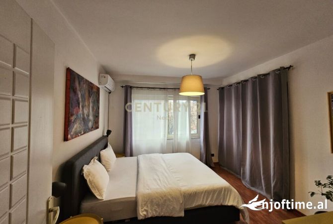 Shtepi me qera 1+1 ne Tirane - 900 Euro
