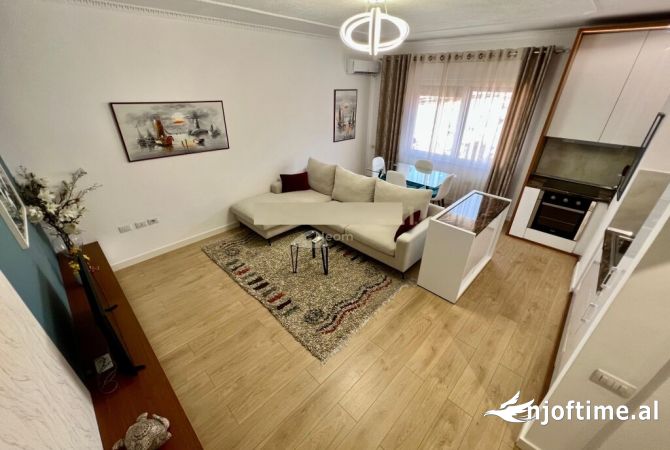 Shtepi ne shitje 2+1 ne Tirane - 259,000 Euro