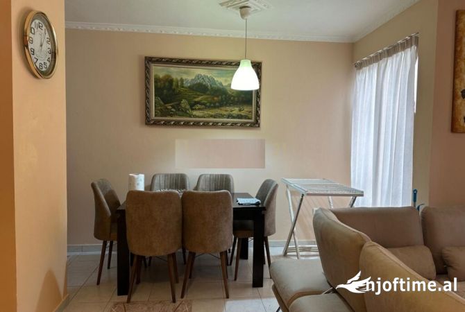 Shtepi me qera 1+1 ne Tirane - 450 Euro