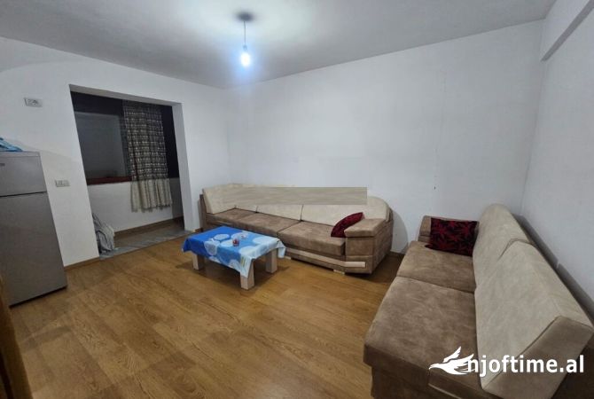 Shtepi me qera 1+1 ne Tirane - 400 Euro
