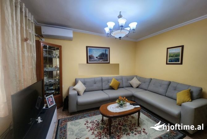Shtepi me qera 1+1 ne Tirane - 400 Euro