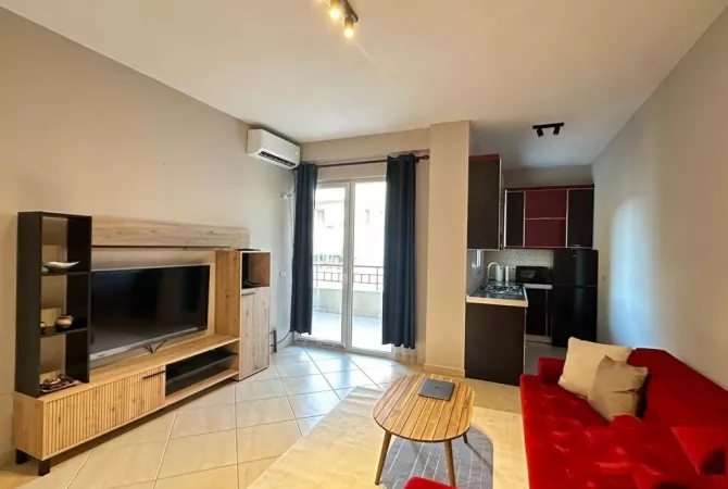 Shtepi me qera 1+1 ne Tirane - 480 Euro
