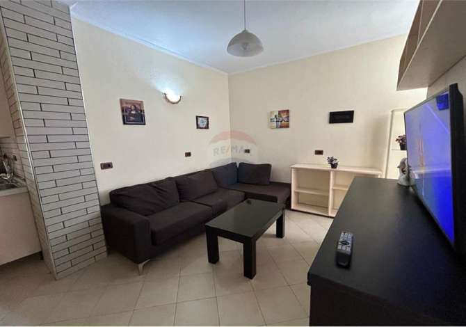 Shtepi me qera 1+1 ne Tirane - 350 Euro