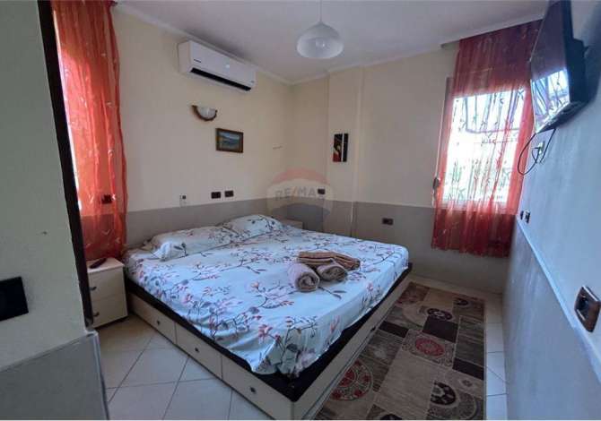 Shtepi me qera Apartament ne Tirane, 1+1, Mobilimi E mobiluar, Pagesa 350  Euro.