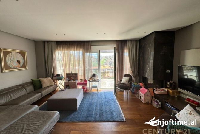 Shtepi ne shitje 3+1 ne Tirane - 770,000 Euro