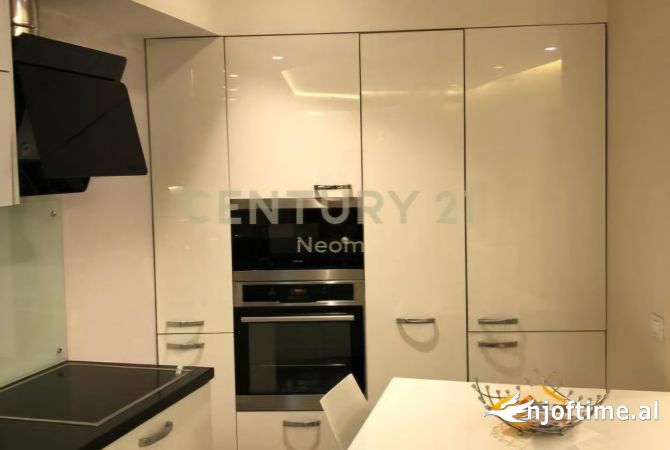 Shtepi ne shitje 2+1 ne Tirane - 175,000 Euro