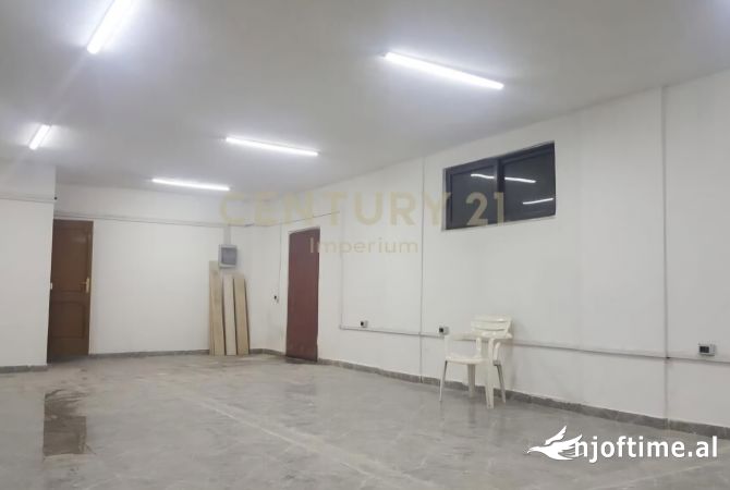 Ambient biznesi ne shitje 3+1 ne Tirane - 200,000 Euro