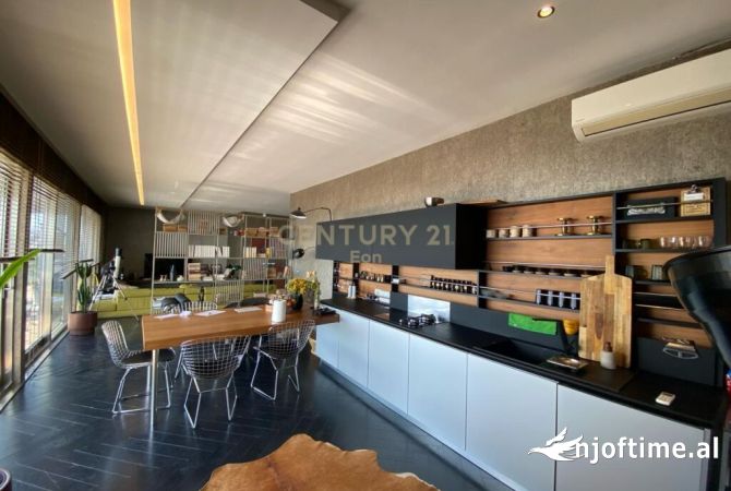 Shtepi ne shitje 5+1 ne Durres - 670,000 Euro