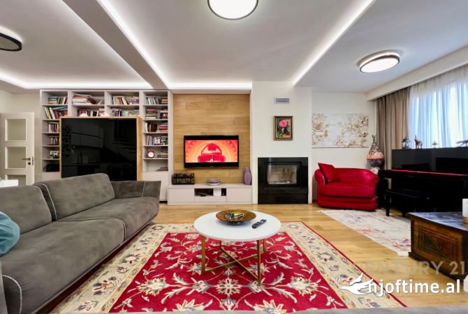 Shtepi ne shitje 3+1 ne Tirane - 299,000 Euro
