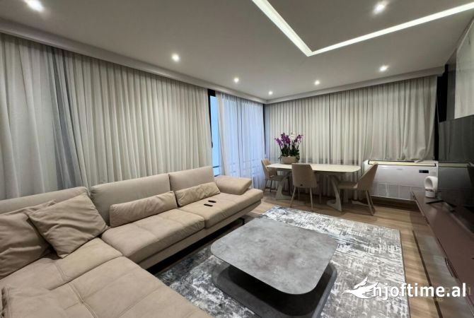 Shtepi ne shitje 3+1 ne Tirane - 385,000 Euro