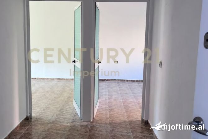 Shtepi ne shitje 1+1 ne Tirane - 82,000 Euro