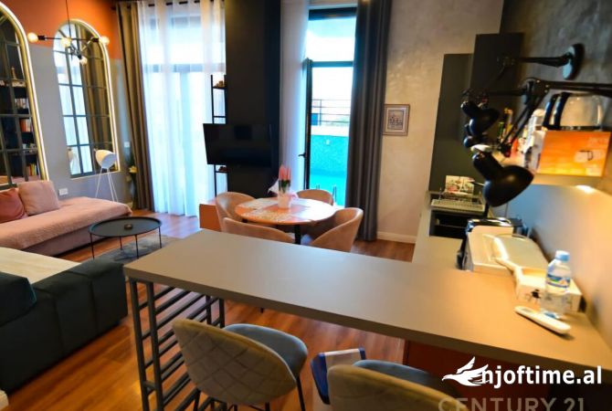 Shtepi ne shitje 6+1 ne Tirane - 1,200,000 Euro