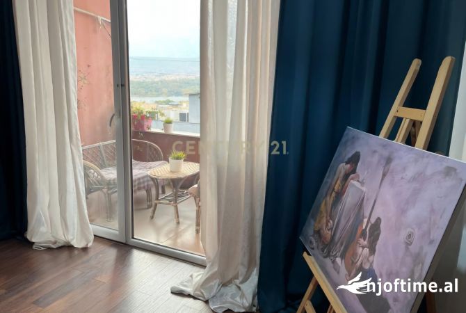 Shtepi ne shitje 2+1 ne Tirane - 180,000 Euro