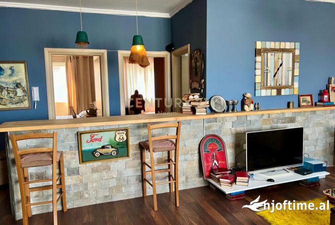 Shtepi ne shitje 2+1 ne Tirane - 180,000 Euro