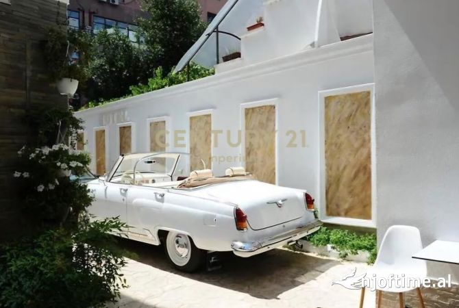 Ambient biznesi ne shitje 5+1 ne Tirane - 2,070,000 Euro
