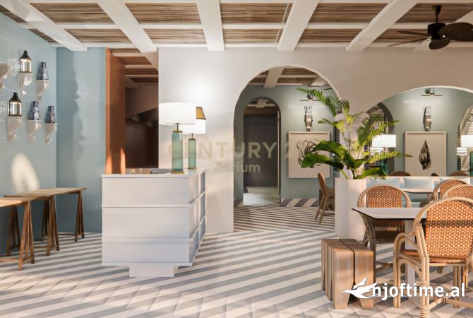 SHESIM RESTORANT BUZE RRUGES KRYESORE TEK XHAMLLIKU!