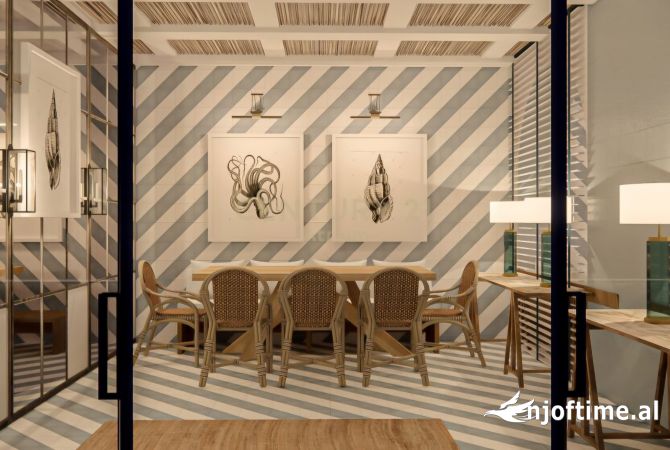 SHESIM RESTORANT BUZE RRUGES KRYESORE TEK XHAMLLIKU!