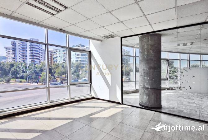 Ambient biznesi ne shitje 3+1 ne Tirane - 672,000 Euro