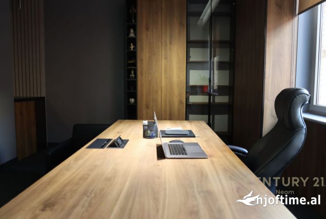 !! KOMPLEKSI DELIJORGJI - SHITET NJESI KOMERCIALE, ZYRA LUKSOZE !!