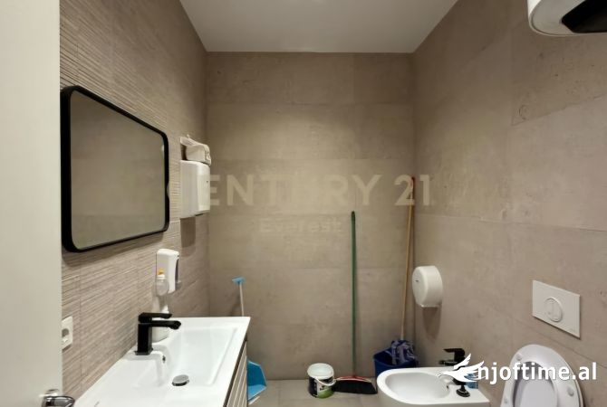 Apartment for sale in Tirana 2+1, Emty